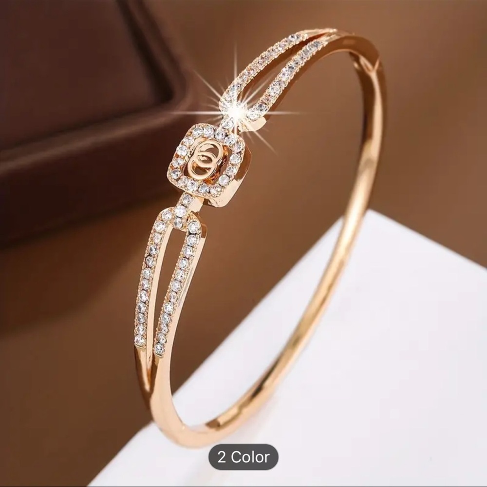Elegant Zirconia-inlaid Bracelet, A Versatile And Trendy Fashion Accessory